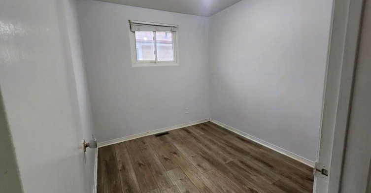 17 Seaborn Road, Brampton, ON, L6V 2B8 - 2
