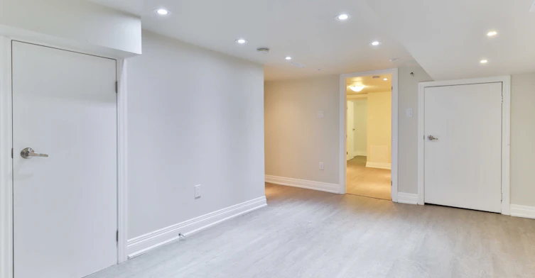 281 Symington Avenue, Toronto, ON, M6P 3W7 - 5