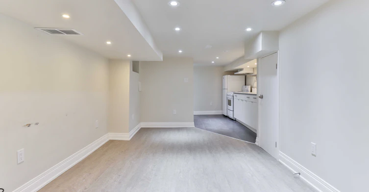281 Symington Avenue, Toronto, ON, M6P 3W7 - 6