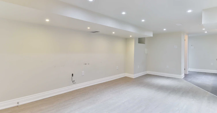 281 Symington Avenue, Toronto, ON, M6P 3W7 - 7