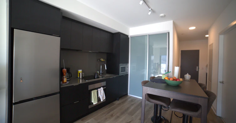 725-86 Dundas Street E, Mississauga, ON, L5A 0B1 - 3