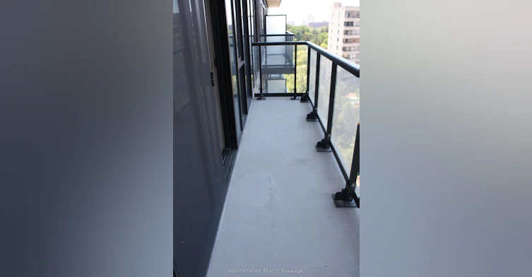 725-86 Dundas Street E, Mississauga, ON, L5A 0B1 - 13