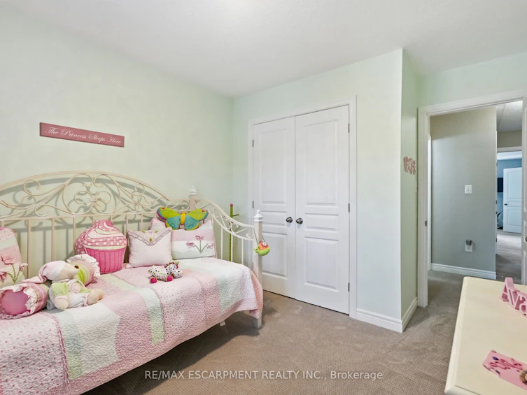 5317 Applegarth Drive, Burlington, ON, L7L 7E3 - 31
