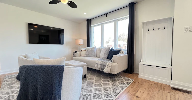2504 Donnavale Drive, Mississauga, ON, L5A 2N1 - 7
