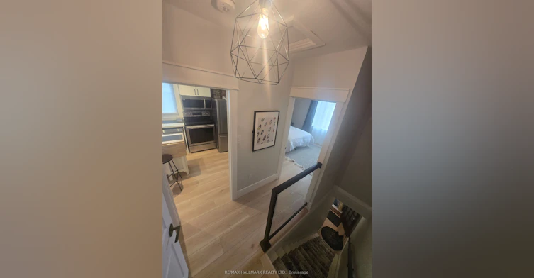 Main-251 Silverthorn Avenue, Toronto, ON, M6N 3K2 - 16