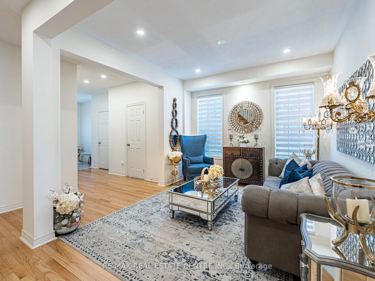 1067 Urell Way, Milton, ON, L9T 8V5 - 9