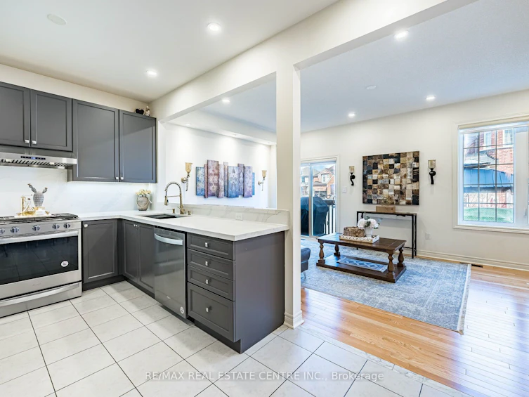 1067 Urell Way, Milton, ON, L9T 8V5 - 11