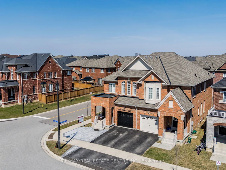 1067 Urell Way, Milton, ON, L9T 8V5