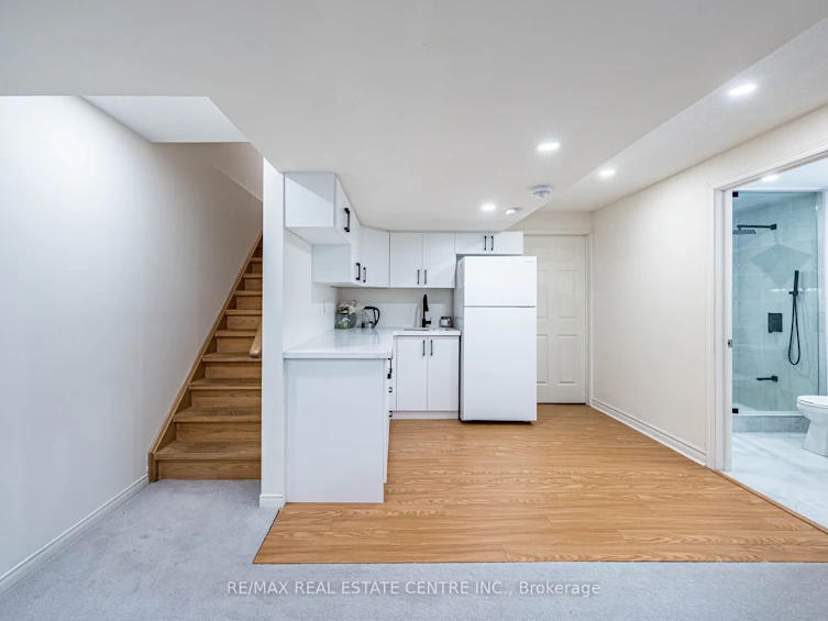 1067 Urell Way, Milton, ON, L9T 8V5 - 44