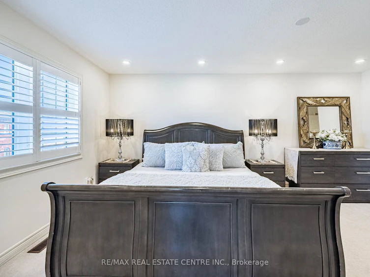 1067 Urell Way, Milton, ON, L9T 8V5 - 25