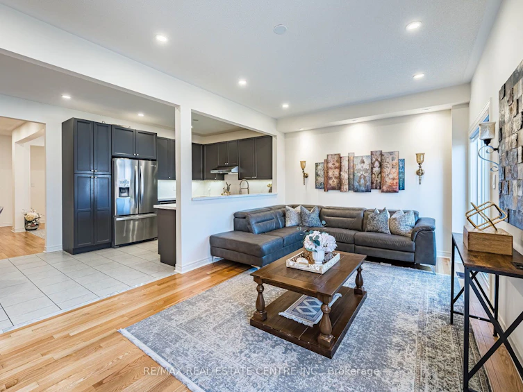 1067 Urell Way, Milton, ON, L9T 8V5 - 14