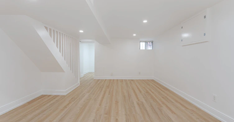 B-716 Brock Avenue, Toronto, ON, M6H 3P2 - 16