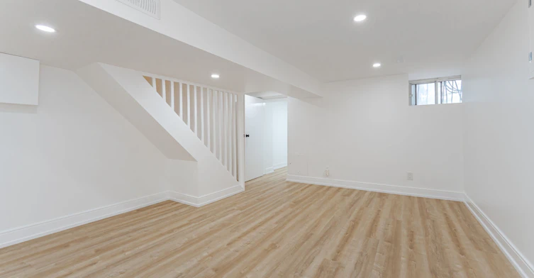 B-716 Brock Avenue, Toronto, ON, M6H 3P2
