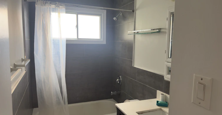 Main-215 Archdekin Drive, Brampton, ON, L6V 1Y8 - 8
