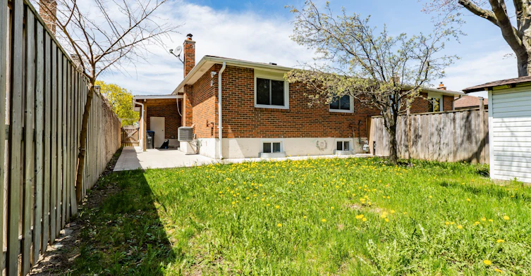 (Upper)-17 Manitou Crescent, Brampton, ON, L6S 2Z6 - 28