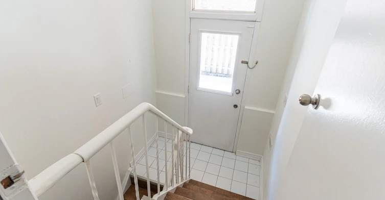 (Upper)-17 Manitou Crescent, Brampton, ON, L6S 2Z6 - 24