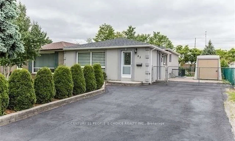 83 Fallingdale Crescent