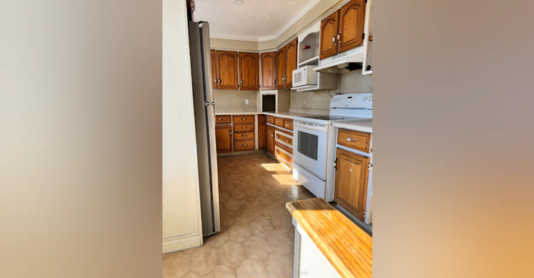 7610 Anaka Drive, Mississauga, ON, L4T 3H7 - 28