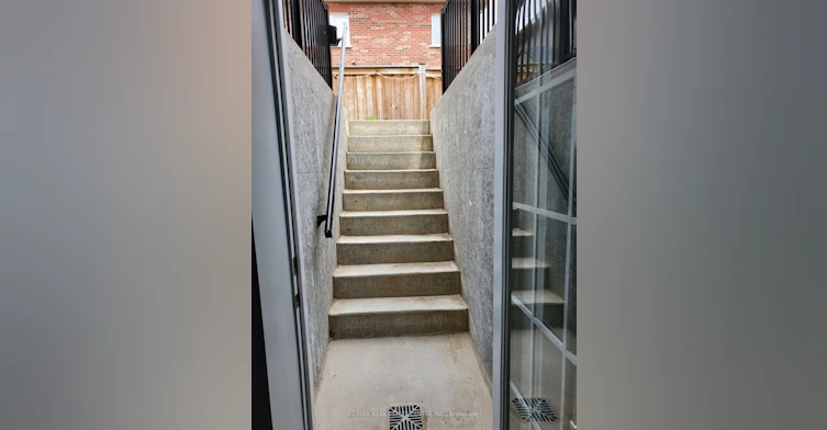 379 Trudeau Drive, Milton, ON, L9T 8X9 - 3