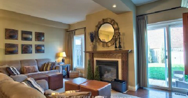 2422 Shadow Court, Oakville, ON, L6M 5G6 - 5