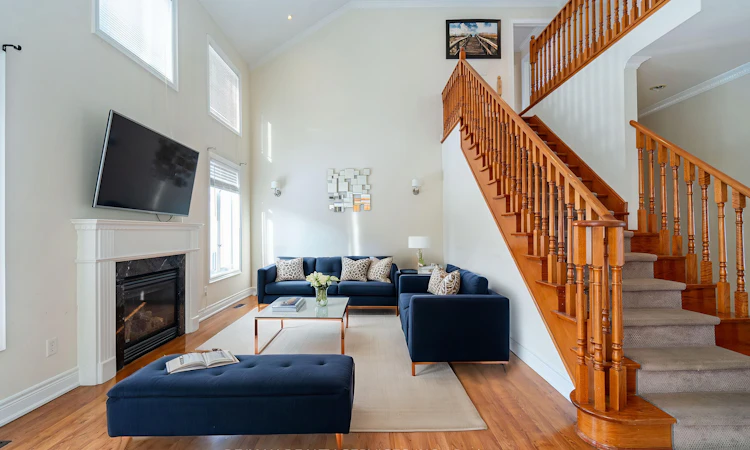 52 Mount Royal Circle