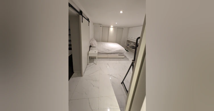 Lower-16 Laxton Avenue, Toronto, ON, M6K 1K9 - 34
