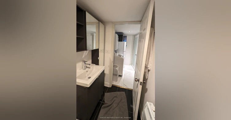 Lower-16 Laxton Avenue, Toronto, ON, M6K 1K9 - 29
