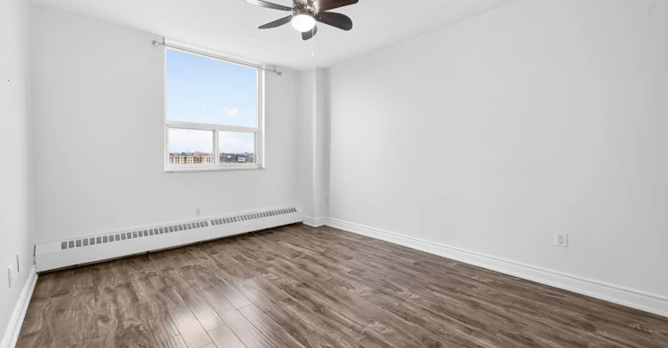 902-3390 Weston Road, Toronto, ON, M9M 2X3 - 24
