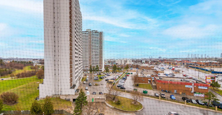 902-3390 Weston Road, Toronto, ON, M9M 2X3 - 37