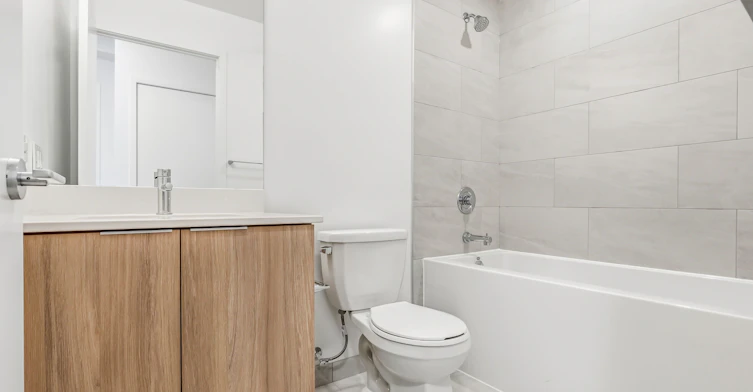 413-395 Square One Drive W, Mississauga, ON, L5B 0P6 - 23