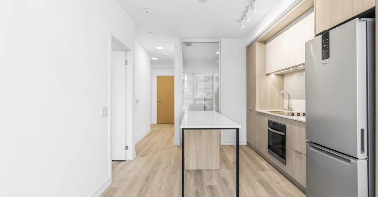 413-395 Square One Drive W, Mississauga, ON, L5B 0P6 - 8