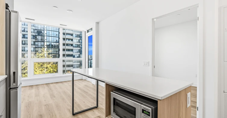 413-395 Square One Drive W, Mississauga, ON, L5B 0P6 - 11