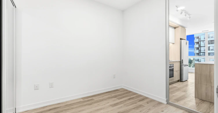 413-395 Square One Drive W, Mississauga, ON, L5B 0P6 - 19