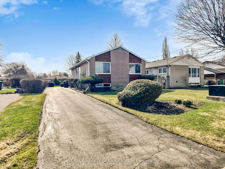 26 Carlyle Crescent, Brampton, ON, L6W 2Z1 - 4
