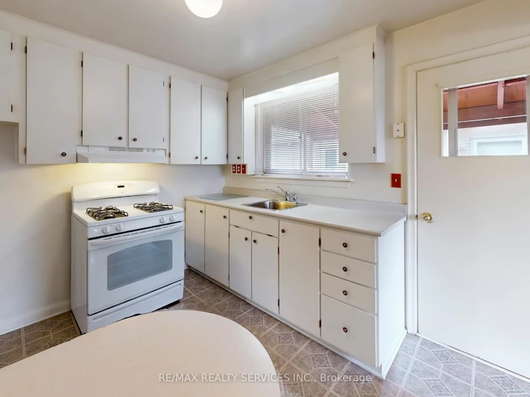 26 Carlyle Crescent, Brampton, ON, L6W 2Z1 - 15