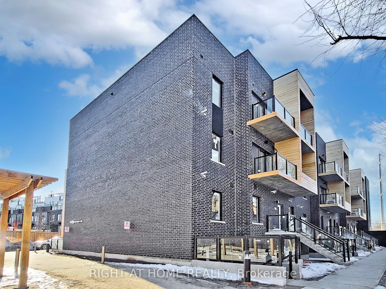 112-1165 Journeyman Lane W, Mississauga, ON, L5J 0B6 - 4