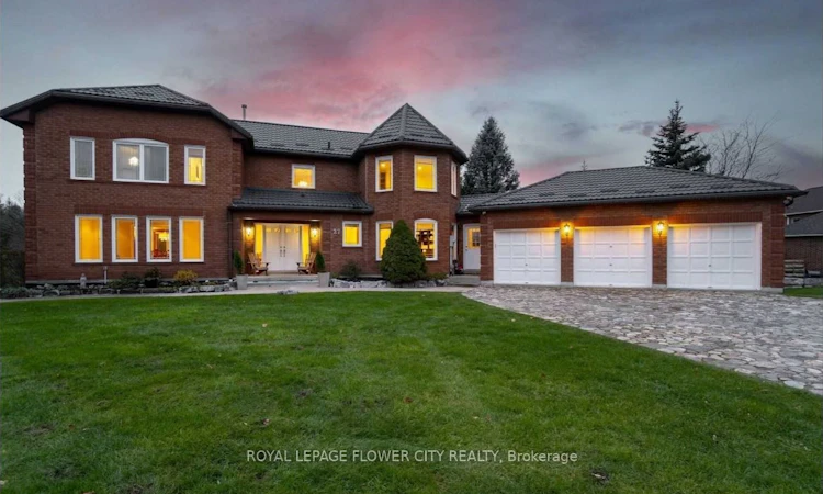27 Mccauley Drive