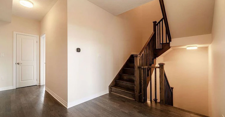 3511 Post Road, Oakville, ON, L6H 7W5 - 3