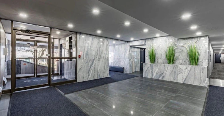 401-770 Hager Avenue, Burlington, ON, L7S 1X1 - 3