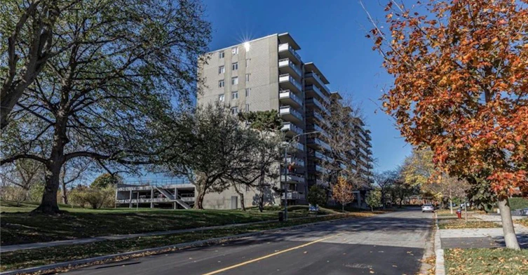 401-770 Hager Avenue, Burlington, ON, L7S 1X1