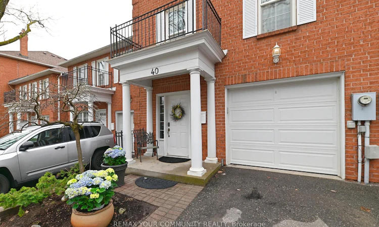 40-40 Stornwood Court NE