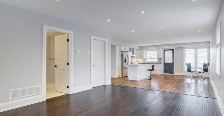 Upper 2 Levels-14 Rotherham Avenue, Toronto, ON, M6M 1L8 - 2