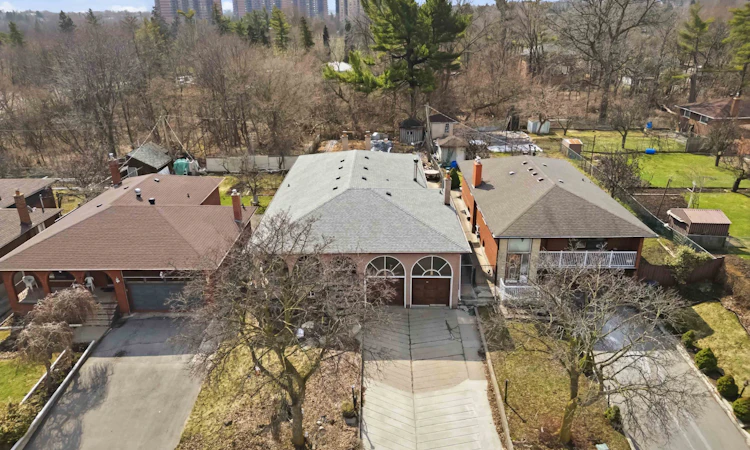 118 Tandridge Crescent
