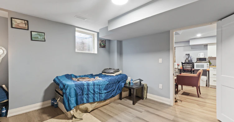 (Unit A)-1527 Chiddingstone Circle, Mississauga, ON, L5M 3P8 - 8