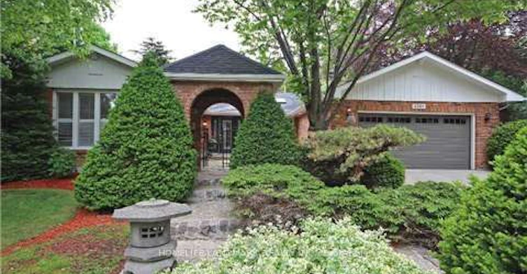2301 Bennington Gate, Oakville, ON, L6J 5Z4 - 2