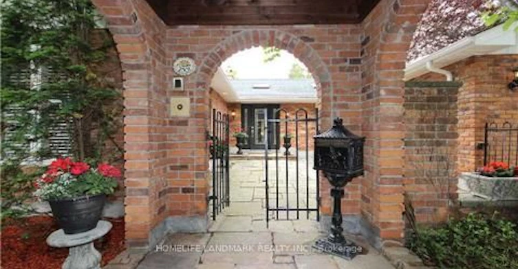 2301 Bennington Gate, Oakville, ON, L6J 5Z4 - 36