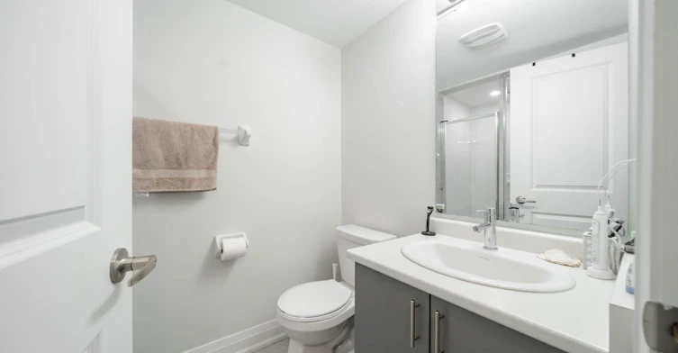1-1776A Lawrence Avenue W, Toronto, ON, M6L 0A3 - 11