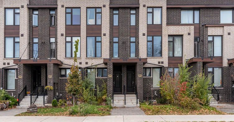 1-1776A Lawrence Avenue W, Toronto, ON, M6L 0A3 - 16