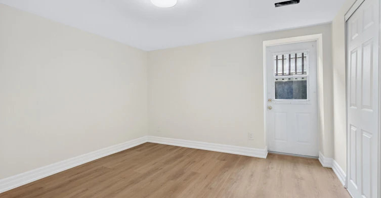 Basement-67 Robinglade Drive, Toronto, ON, M9B 2R2 - 16