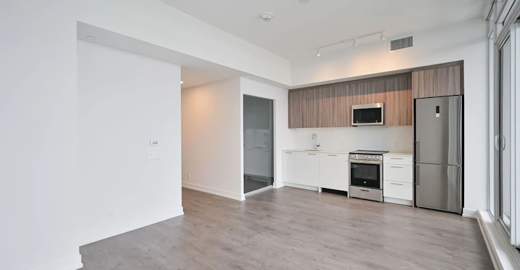 810-225 Veterans Drive, Brampton, ON, L7A 5L7 - 9